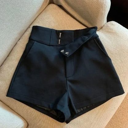 Shorts A-Line Elegance