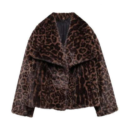 Chaqueta Plush Cómoda y Sofisticada