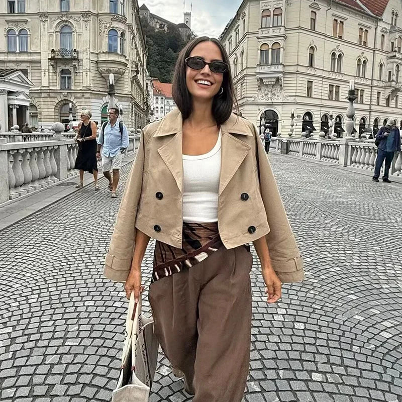 Trench Coat Vintage Chic