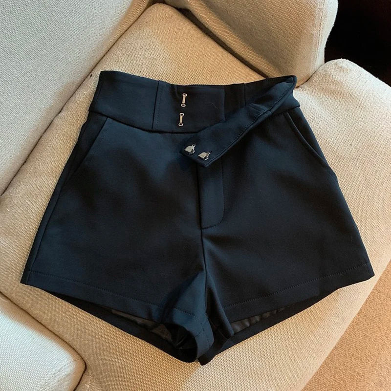 Shorts A-Line Elegance