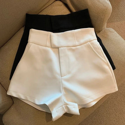 Shorts A-Line Elegance