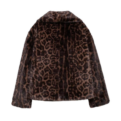 Chaqueta Plush Cómoda y Sofisticada