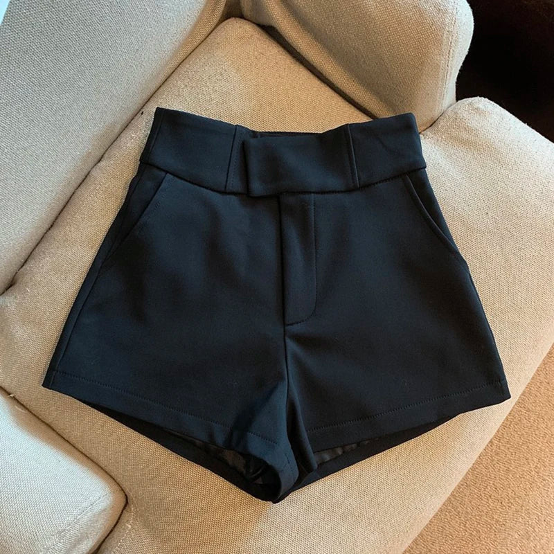 Shorts A-Line Elegance