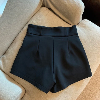 Shorts A-Line Elegance