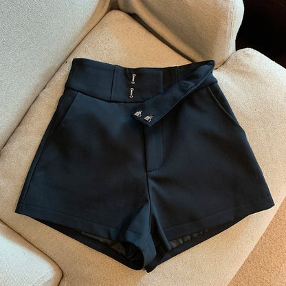 Shorts A-Line Elegance