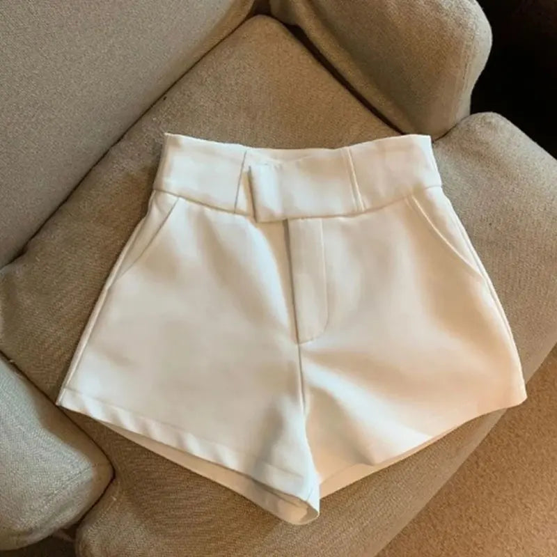 Shorts A-Line Elegance