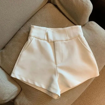 Shorts A-Line Elegance